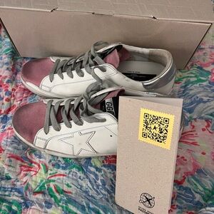 Golden Goose Super-Star Sneakers Pink Suede & Blue Contrast Stitch Size 40 EUC